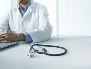 Doktorlar en fazla iki kurumda çalışabilecek