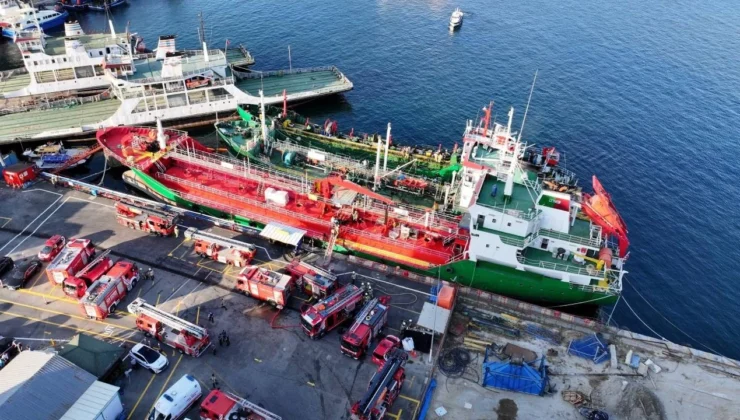 Haydarpaşa’da yakıt ikmal gemisinde yangın