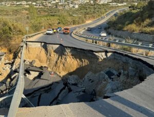 Söke-Kuşadası kara yolu çöktü