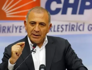 Gürsel Tekin CHP’den ihraç edildi