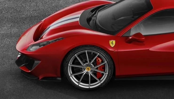 ‘T’ plakalı Ferrariler mercek altında