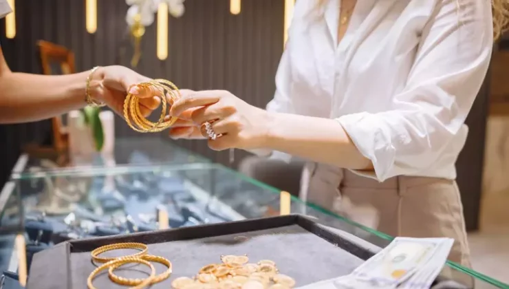 Kuyumcuya, doktora, emlakçıya yıllık harç geliyor