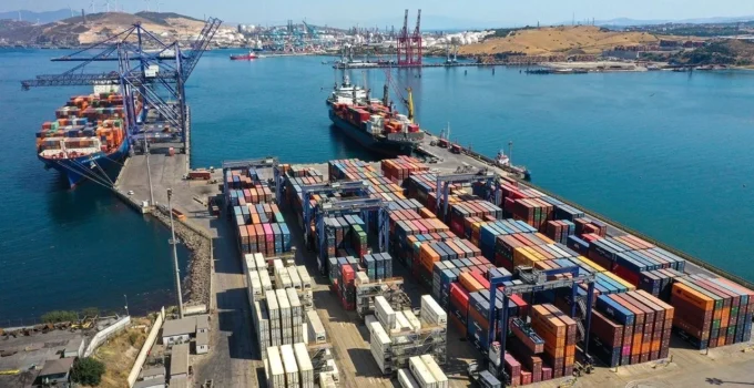 Dış ticaret açığı hazirandan bu yana en yüksek seviyede!