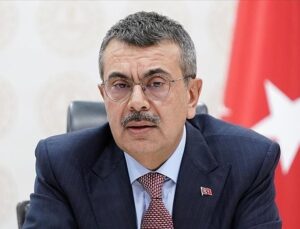 Zorunlu eğitim sisteminin değişmesine ilişkin raporu oluşturduk”