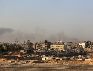 İsrail ateşkese rağmen Gazze’yi vurdu