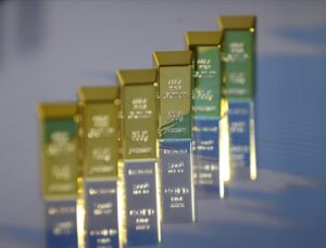 Altın yılın 9 ayında rekor kırdı