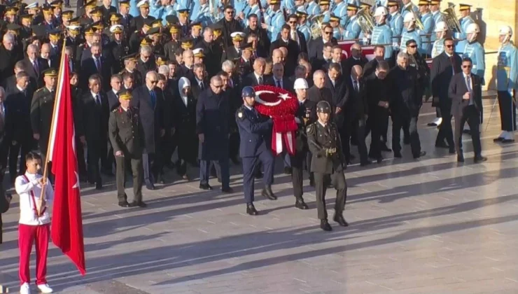 Cumhurbaşkanı Erdoğan ve devlet erkanı Anıtkabir’de