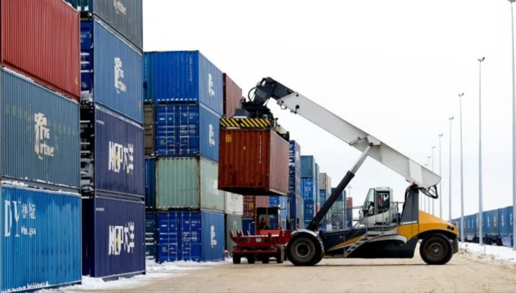 İhracat ikliminde 19 ayın en güçlü yükselişi