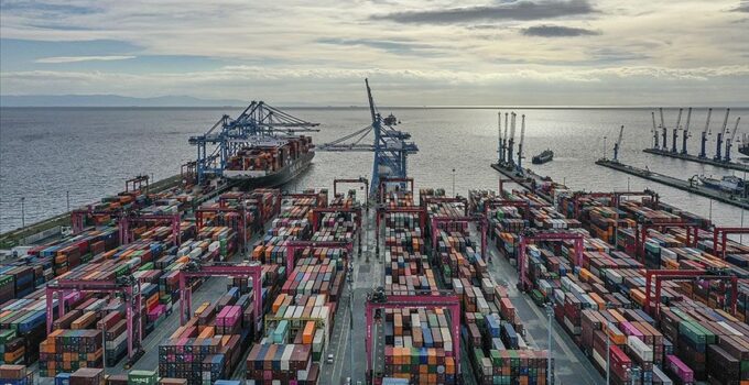 İthalatta Bazı Firmalara Sıfır Vergi, Bir Firmaya Yüksek Oranlı Önlem