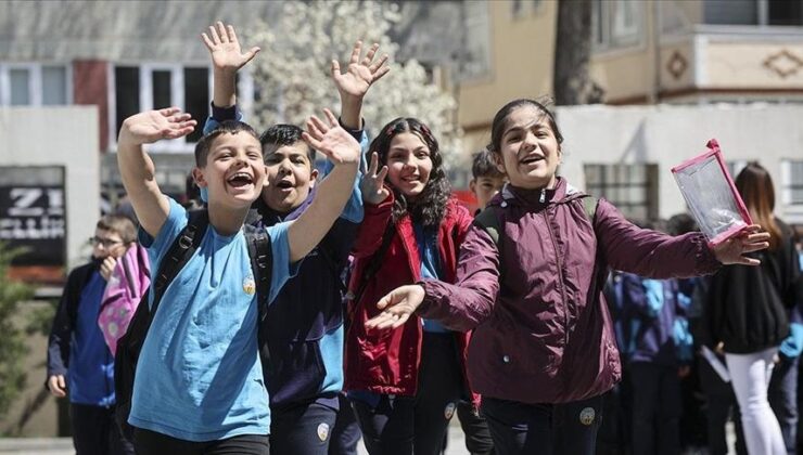 Okullarda ilk ara tatil için son ders zili çalıyor