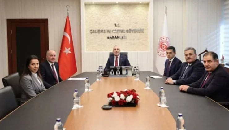 TÜRK-İŞ asgari ücret masasına oturmadı