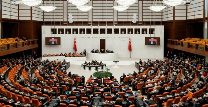 Vergi düzenlemelerini içeren kanun teklifi TBMM’de kabul edildi