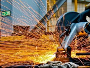 Sanayi üretimi 2025 yılında daraldı