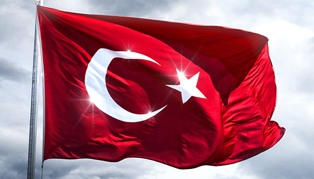 İlk ders: Bayrak sevgisi