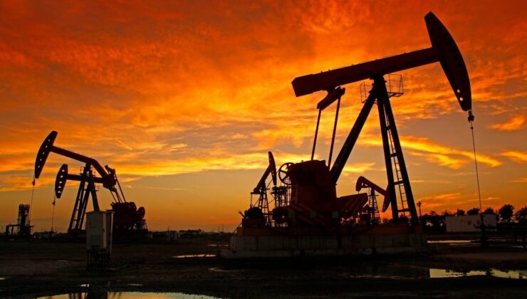 Petrol tekrar 100 doların üzerine çıktı