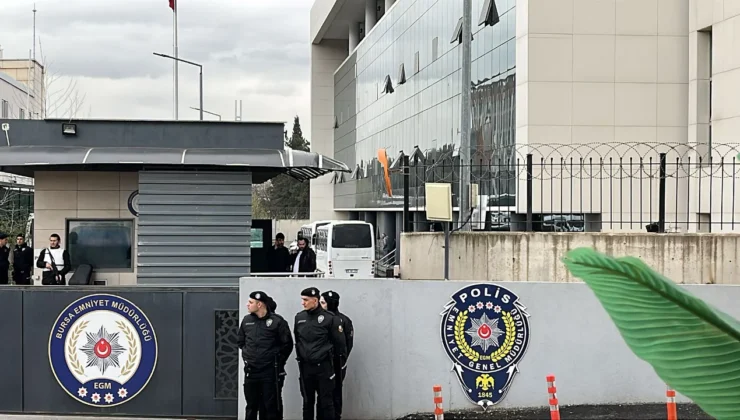 Mustafa Bozbey ve diğer şüpheliler adliyeye sevk edildi