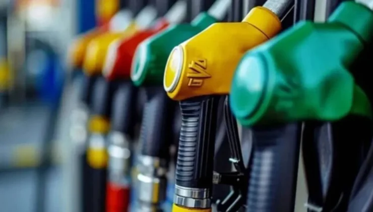 Benzine zam geliyor