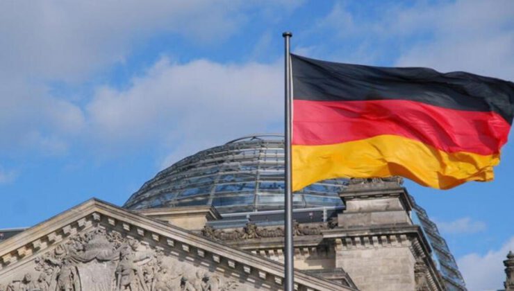 “Alman ekonomisi bu yıl yüzde 7,1 küçülecek”