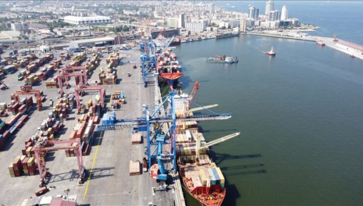 Alsancak Limanı yeniden Ro-Ro operasyonlarına açıldı