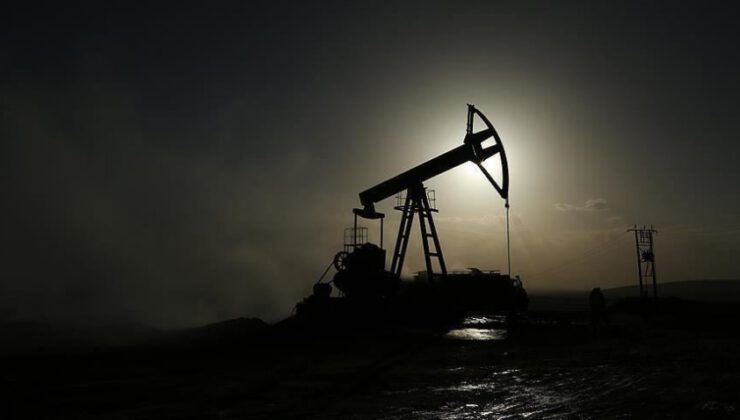 Brent petrolün varili 34,23 dolar