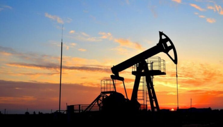 Brent petrolün varili 44,09 dolar