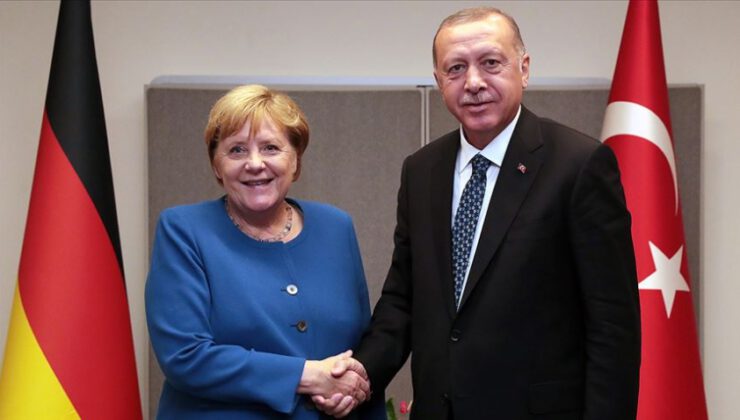 Erdoğan ile Merkel’den kritik görüşme