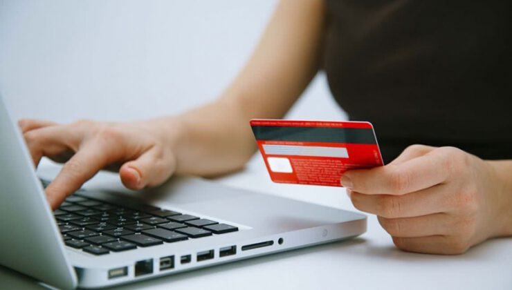 Kredi kartı başvurularında büyük artış
