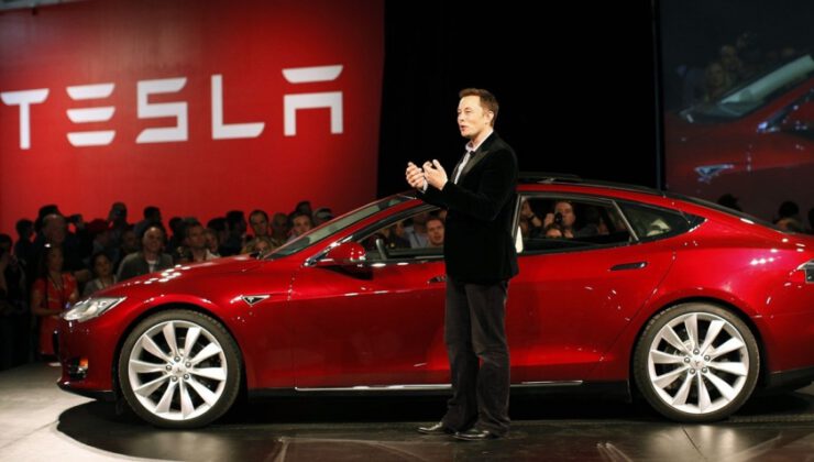 Tesla’dan 5 milyar dolarlık hisse satışı